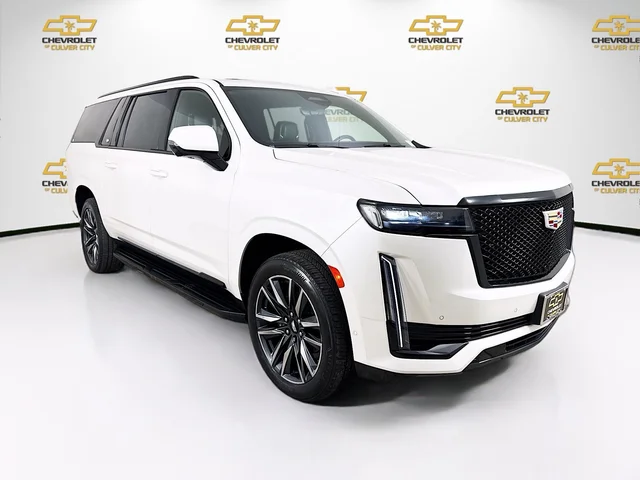 2022 Cadillac Escalade ESV Sport