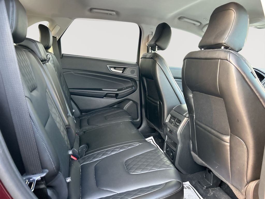 Used 2023 Red Ford Titanium image 27