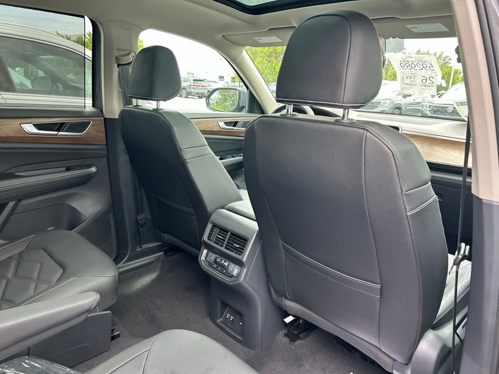New 2026 Gray Volkswagen 2.0T SE w/Technology image 48