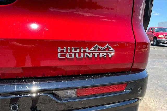 2026 Chevrolet Traverse High Country - Photo 9