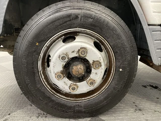 Used 2008 Green Mitsubishi  image 10