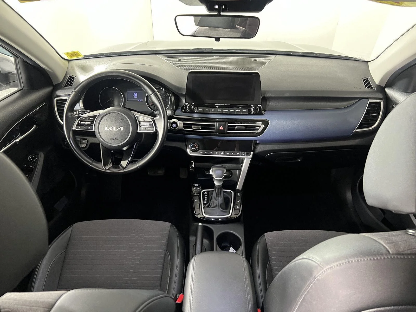 Used 2022 Gy Kia S image 34