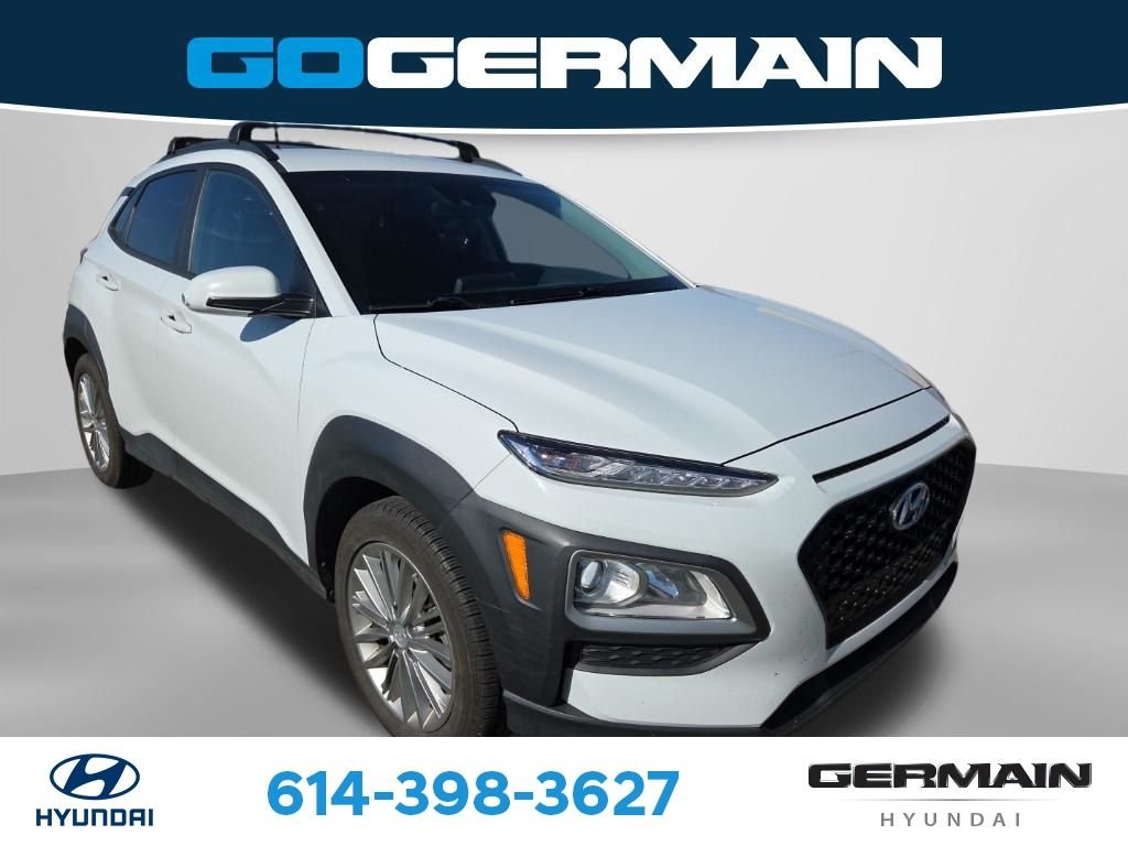 Used 2021 White Hyundai SEL image 1