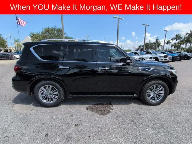Used 2021 Black INFINITI LUXE image 6