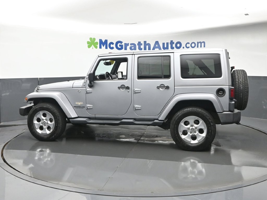Used 2014 Gray Jeep Unlimited Sahara image 22