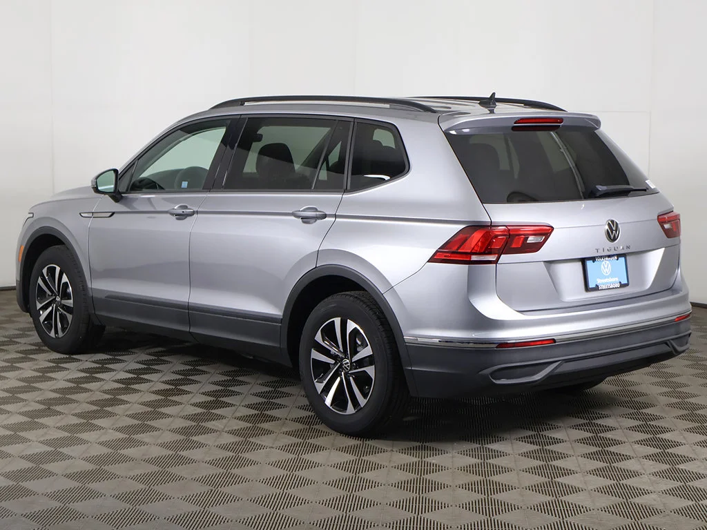 Used 2024 Silver Metallic Volkswagen 2.0T S image 10