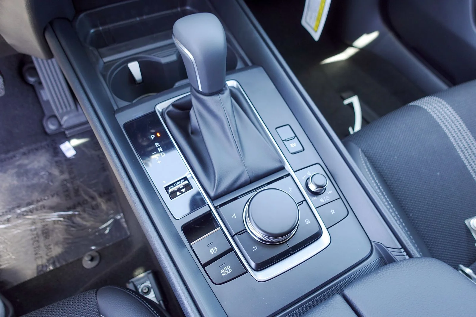 New 2026 Machine Gray Metallic Mazda Preferred image 22