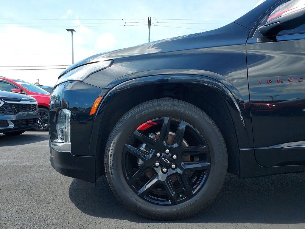Used 2022 Black Chevrolet Premier image 16