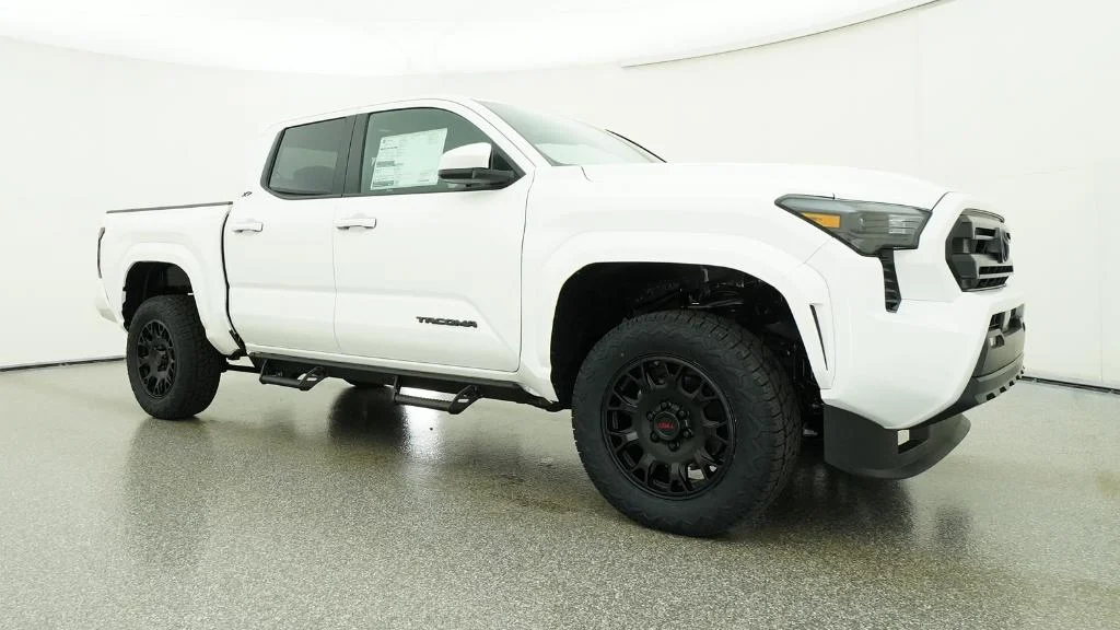 New 2026 Ice Cap Toyota SR5 image 19