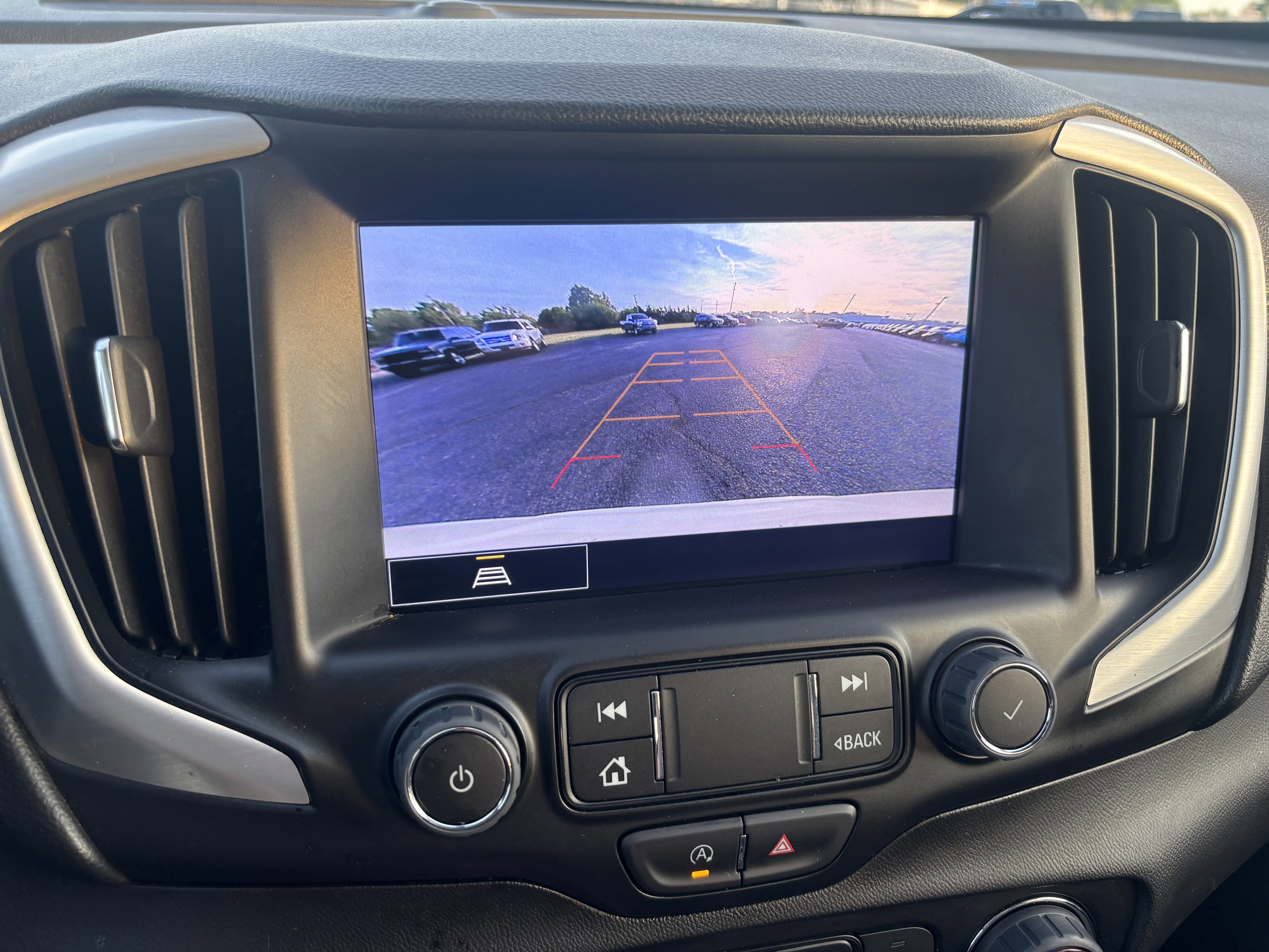 Used 2024 Summit White GMC SLT image 13
