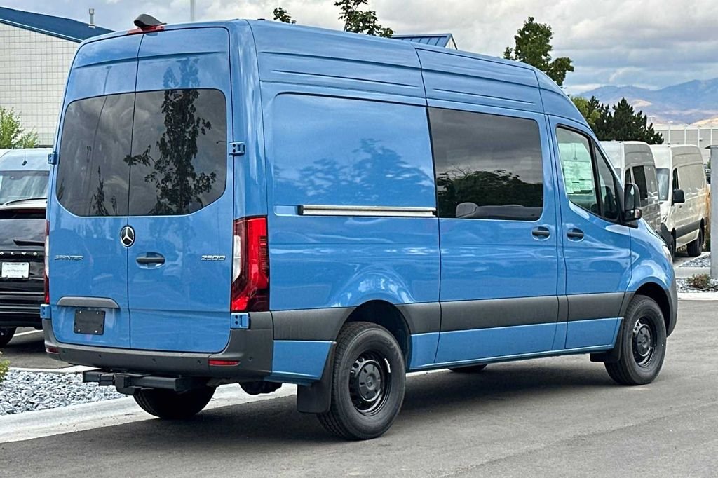 Used 2024 Blue Mercedes-Benz Cargo 144 WB image 5