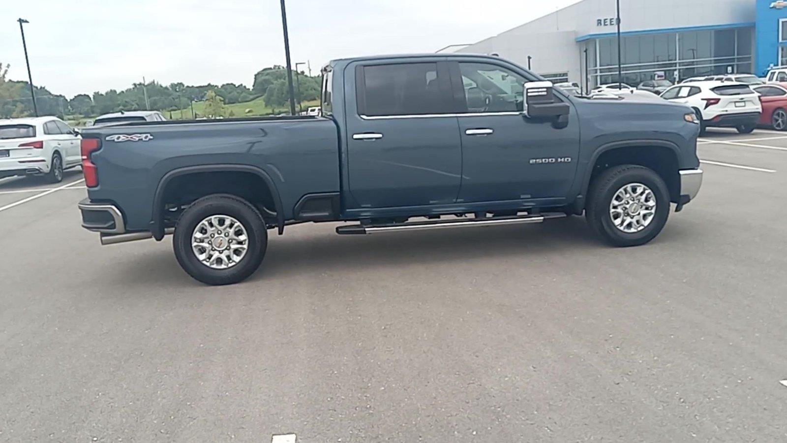 2026 Chevrolet Silverado 2500 HD LTZ - Photo 9