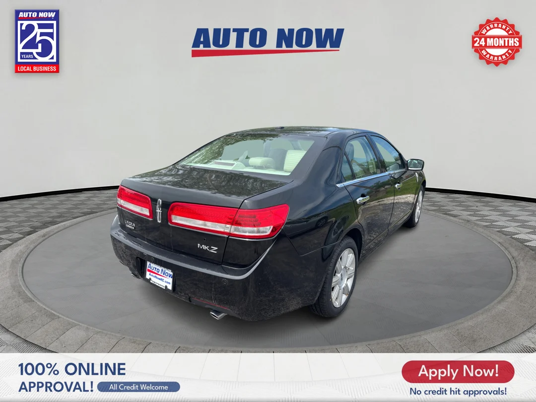 Used 2011 Black Lincoln base image 5
