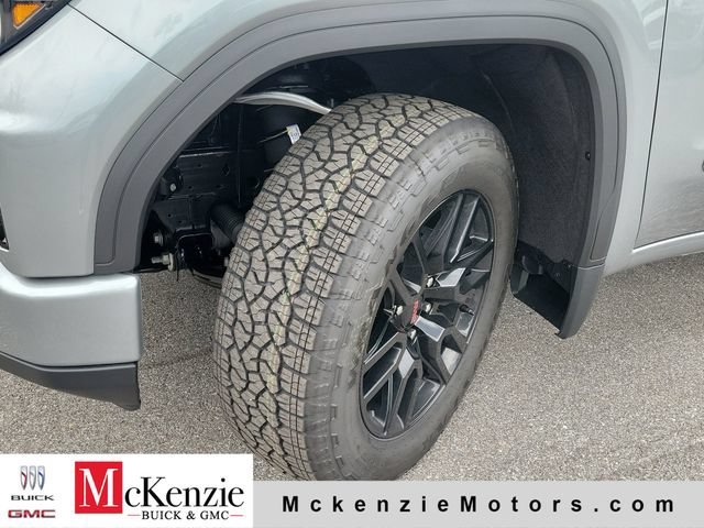 New 2026 Sterling Metallic GMC Elevation image 30