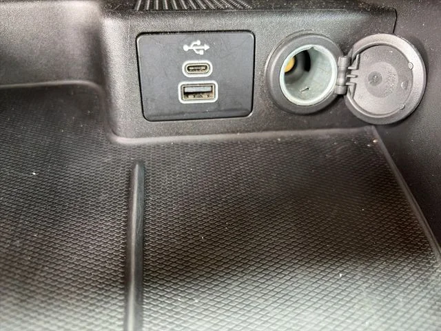 Used 2024 Gray Ford Active image 19