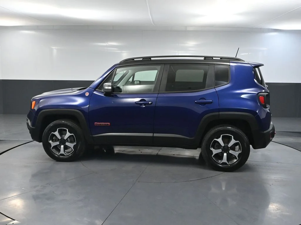 Used 2020 Blue Jeep Trailhawk image 10