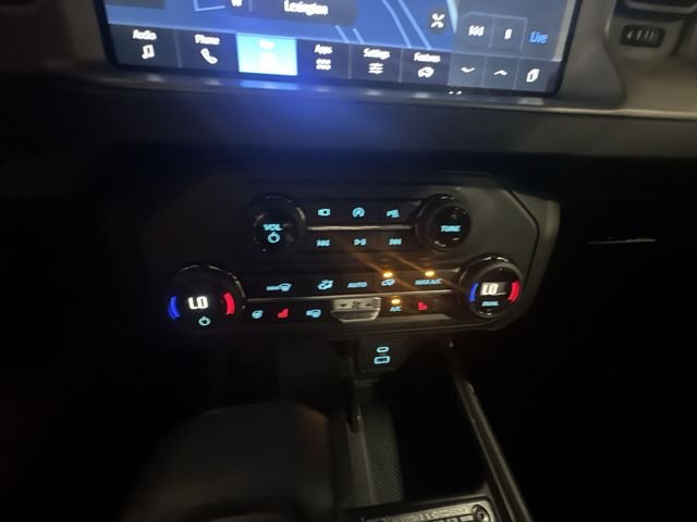 Used 2025 Black Ford Outer Banks image 21