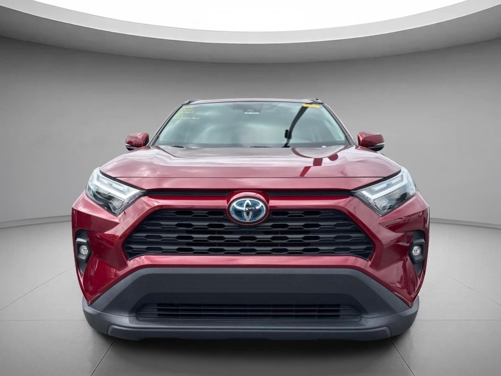 Used 2023 Ruby Flare Pearl Toyota XLE Premium image 25