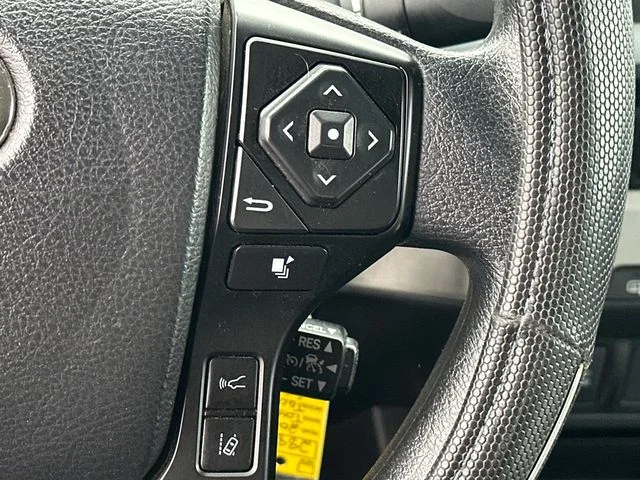 Used 2022 Gray Toyota SR image 19