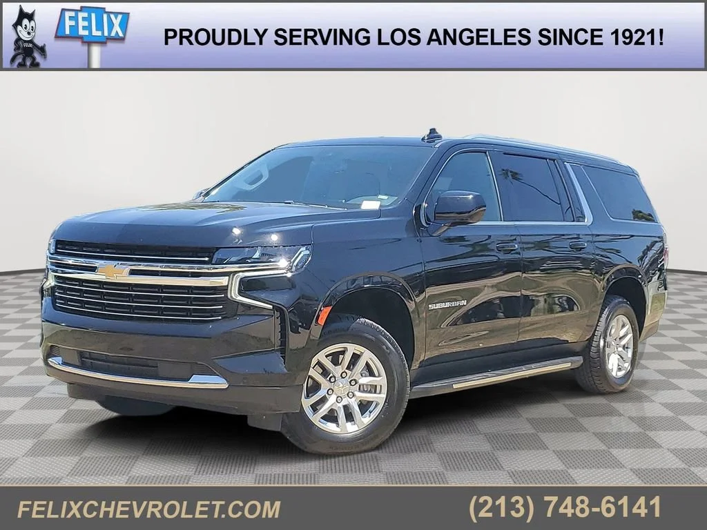 2024 Chevrolet Suburban 4WD 1500 LT's photo