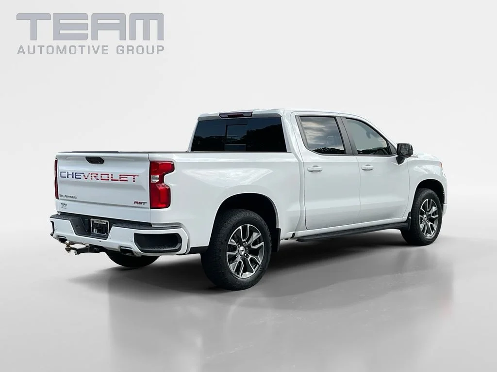 Used 2023 White Chevrolet RST image 7