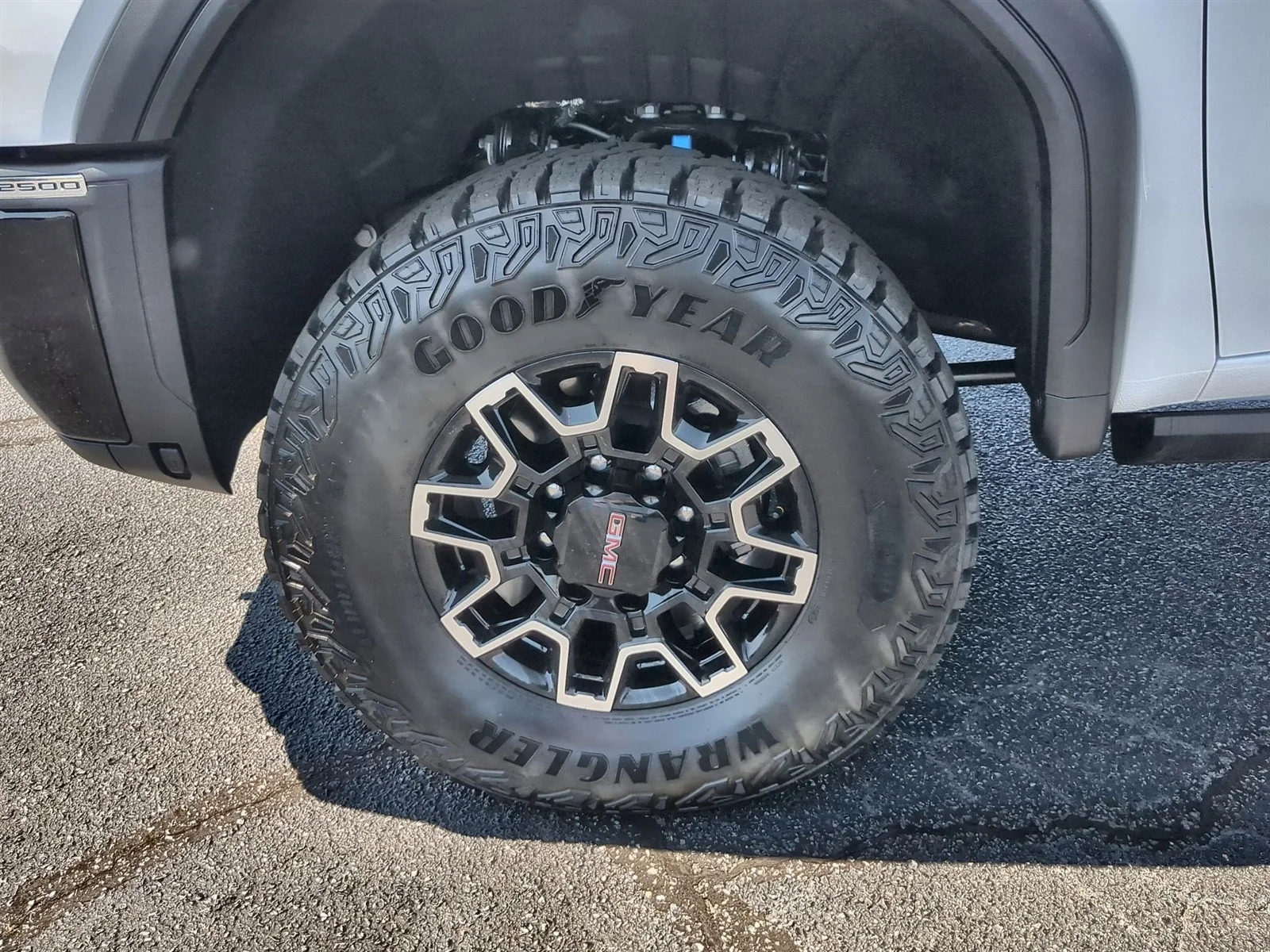 New 2026 Summit White GMC AT4X image 34