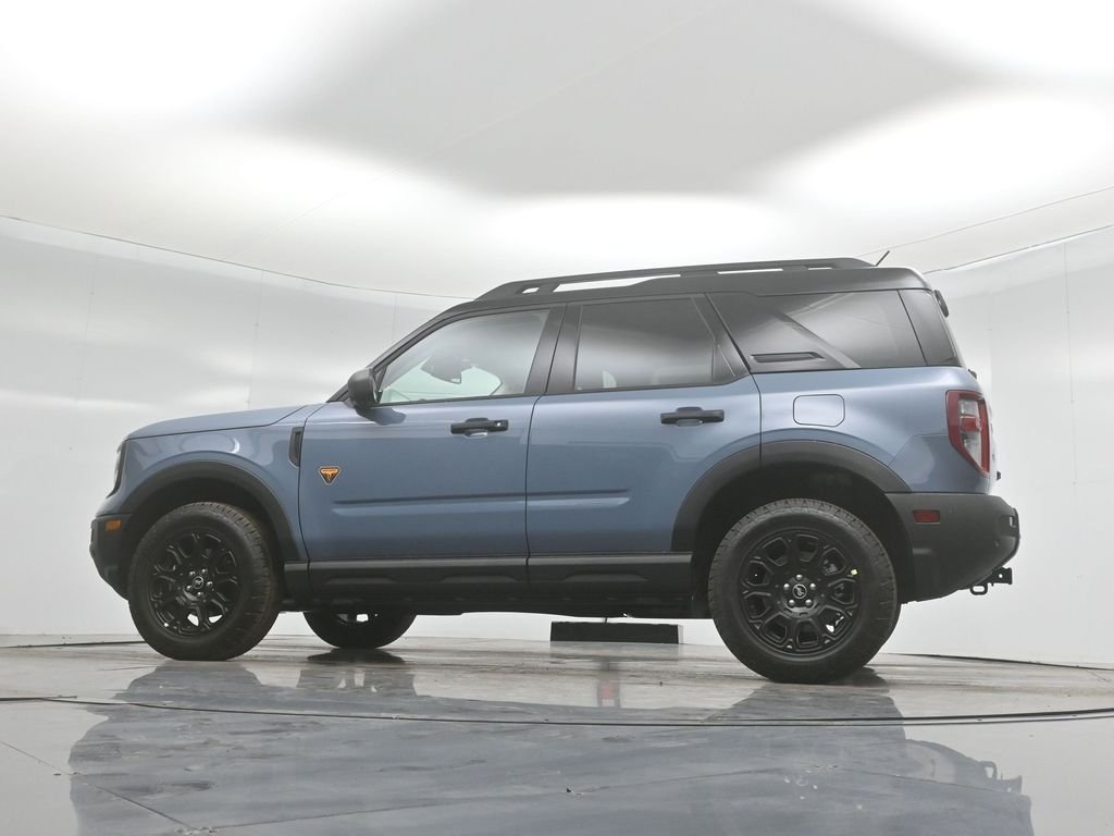 New 2025 Azure Gray Metallic Tri-Coat Ford Badlands image 56