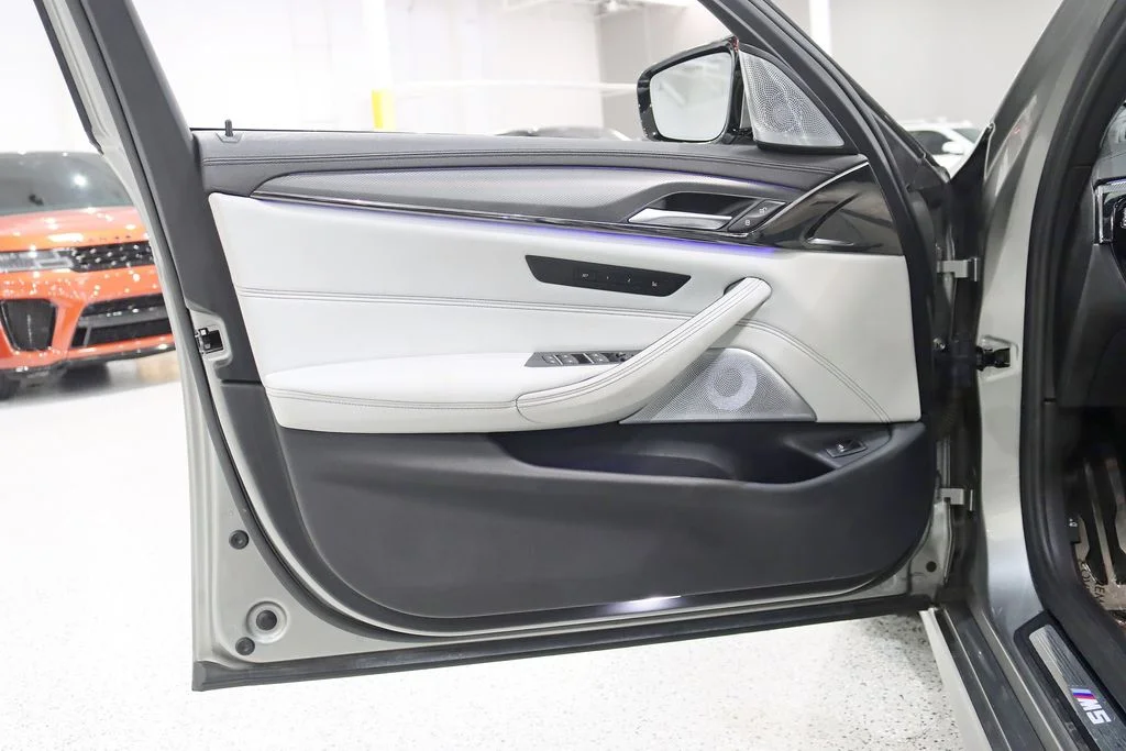 Used 2019 Gray BMW  image 42