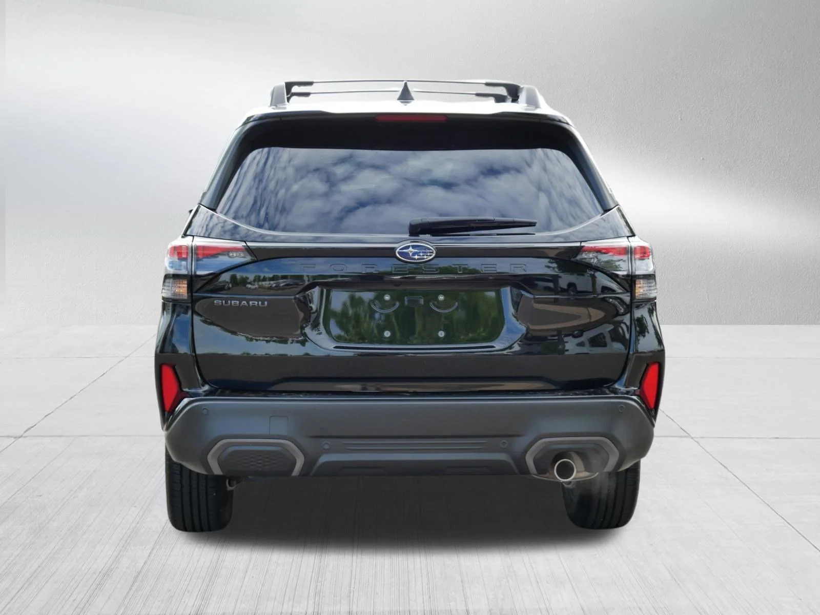 Used 2025 Crystal Black Silica Subaru Limited image 6