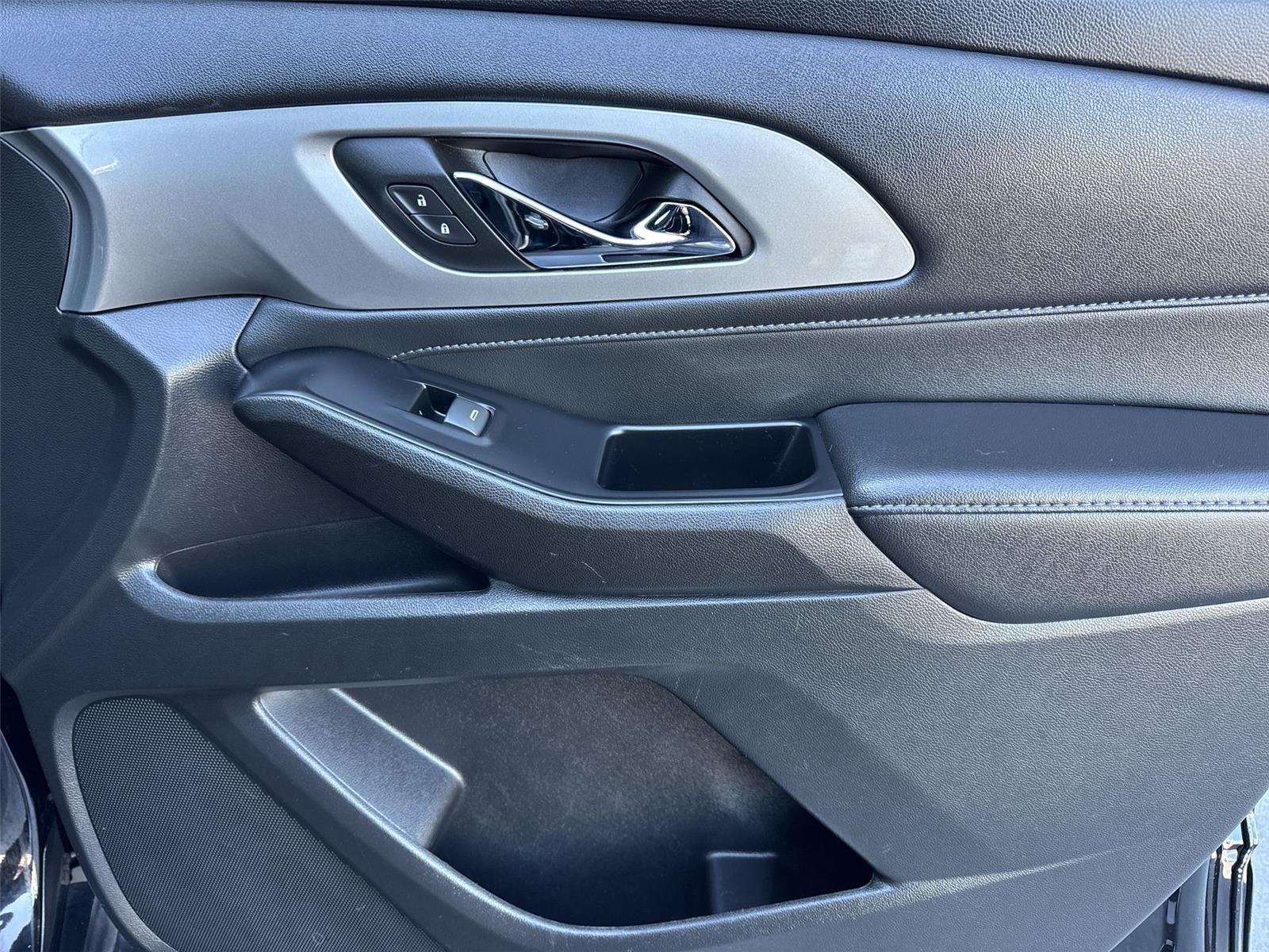 2023 Chevrolet Traverse 1LT - Photo 32