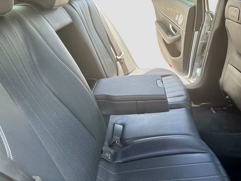 Used 2018  Mercedes-Benz E 300 image 17