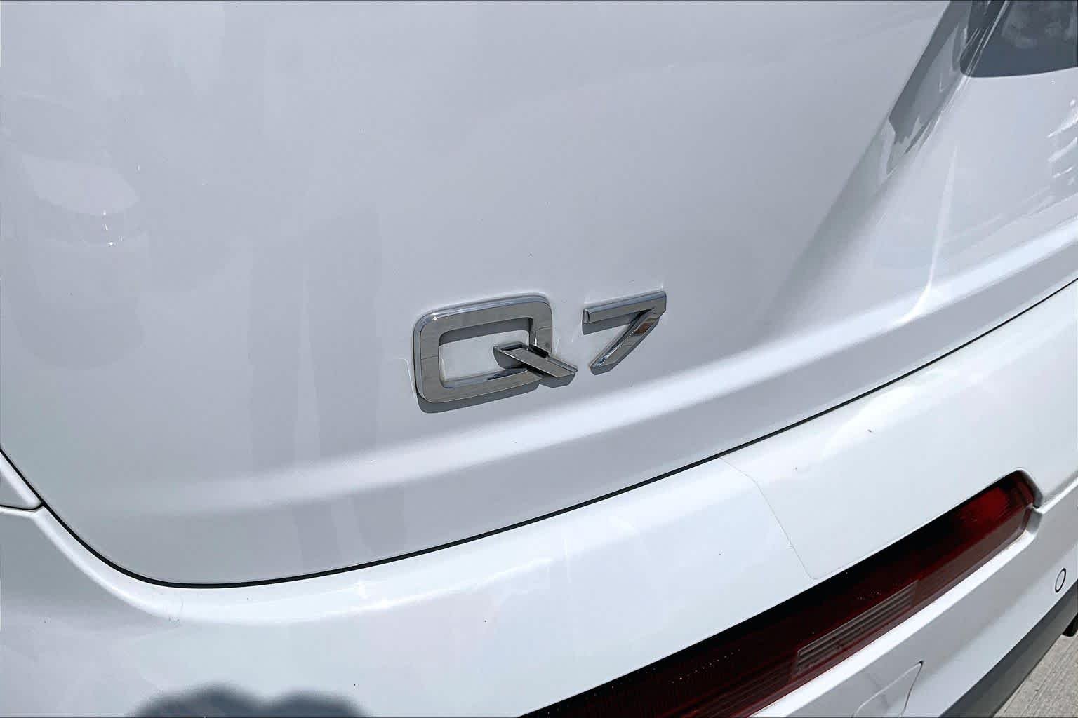 Used 2019 Glacier White Metallic Audi Prestige image 29