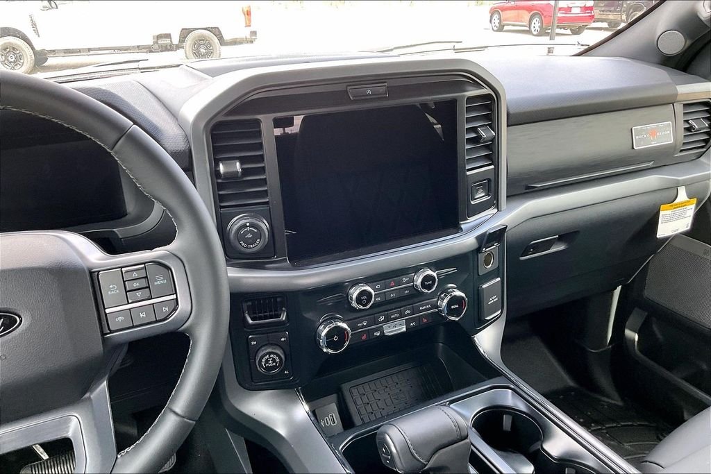 New 2026 Ford F-150 XLT 4D SuperCrew