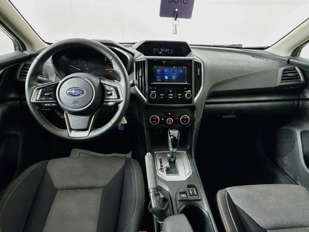 Certified Used 2022 White Subaru Premium image 26