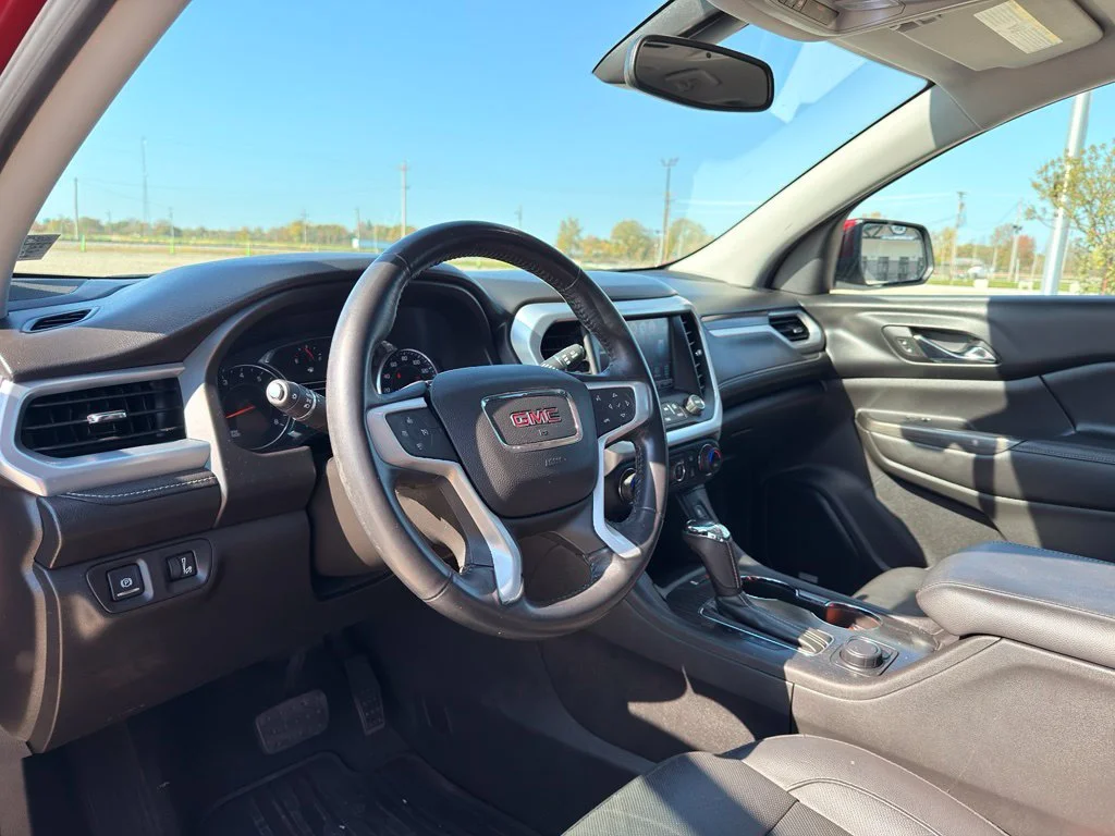 Used 2017 Red GMC SLT-1 image 25