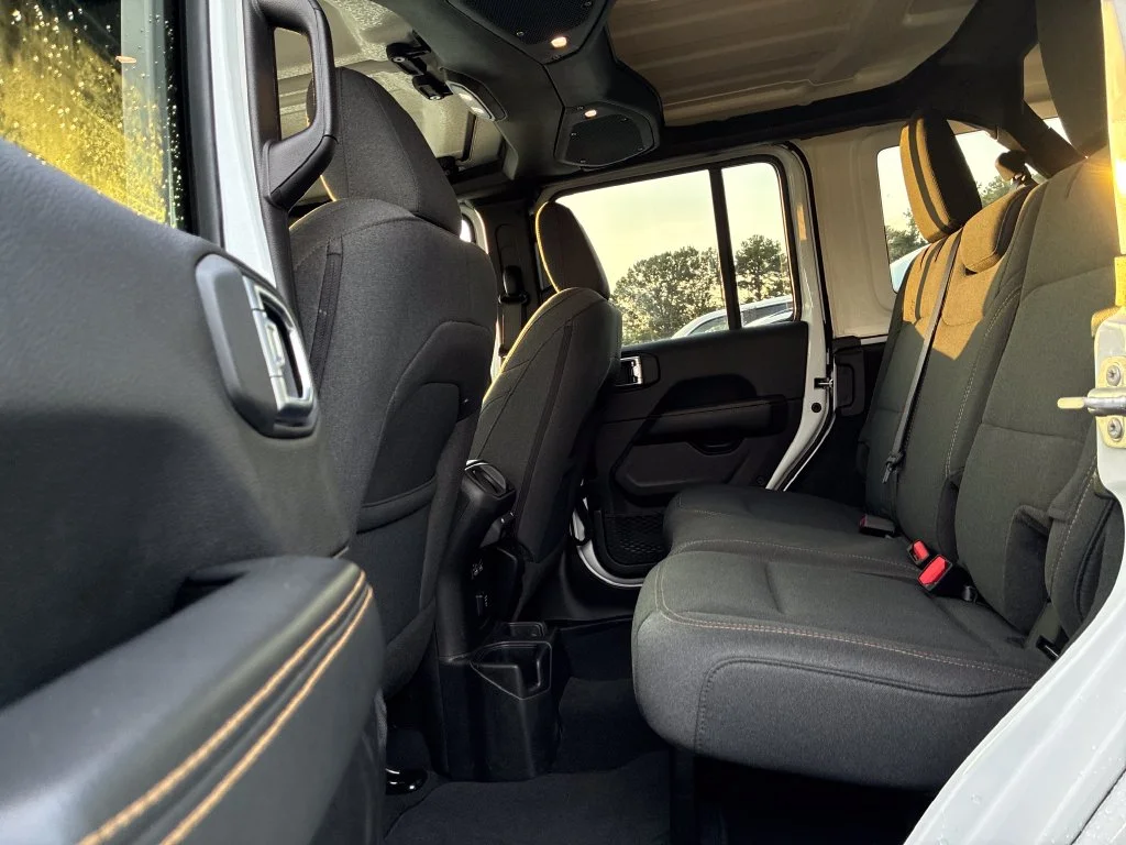 Used 2026 White Jeep Sahara image 22
