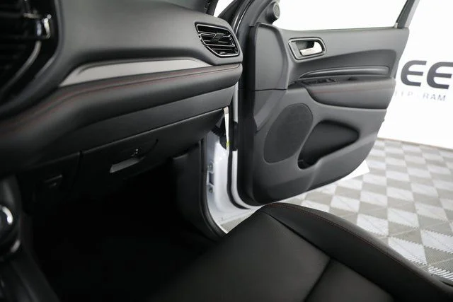 2025 Dodge Durango R/T - Photo 16