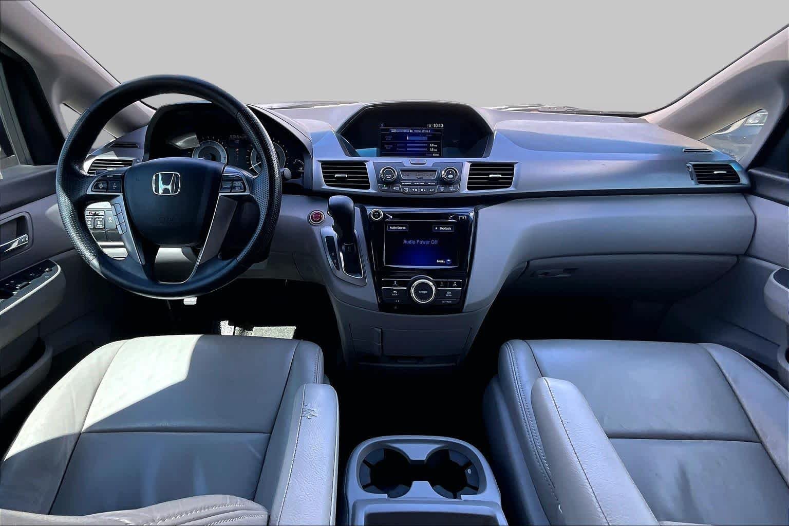 Used 2015 Alabaster Silver Metallic Honda EX image 14