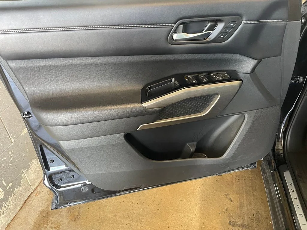 Certified Used 2024 Black Nissan Platinum image 9