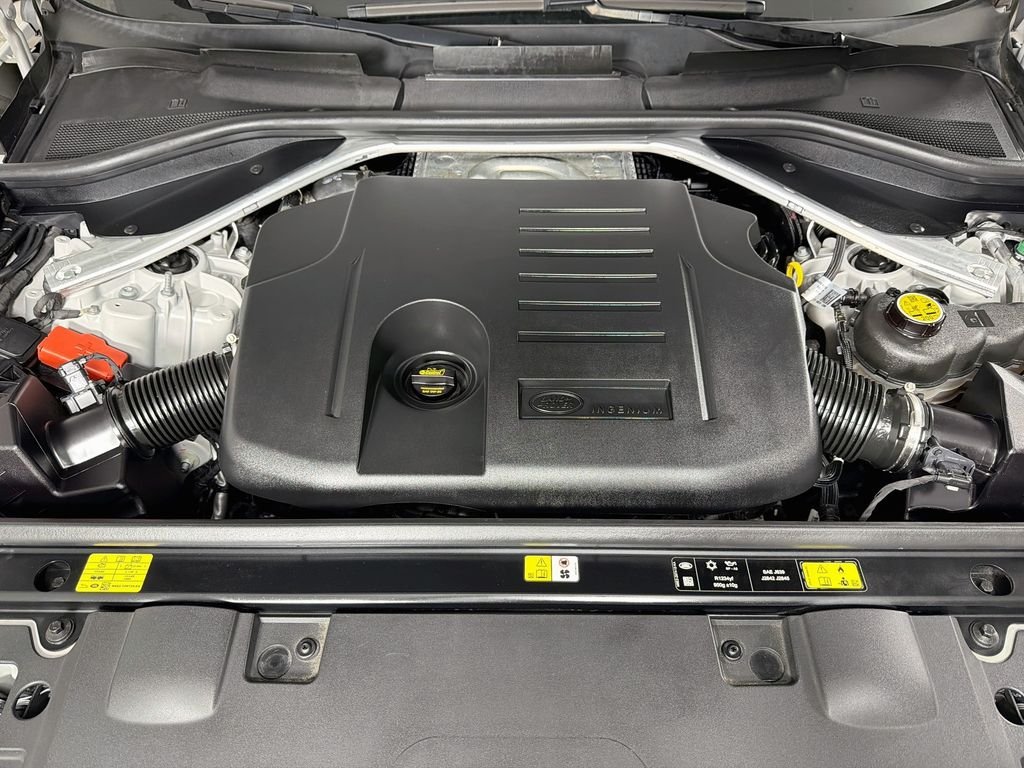 Certified Used 2024 Gray Land Rover Dynamic SE image 33