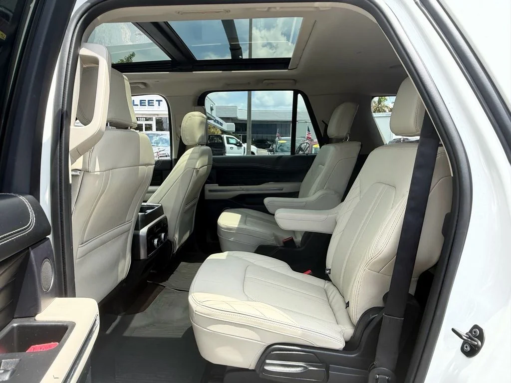 2021 Ford Expedition Platinum - Photo 12