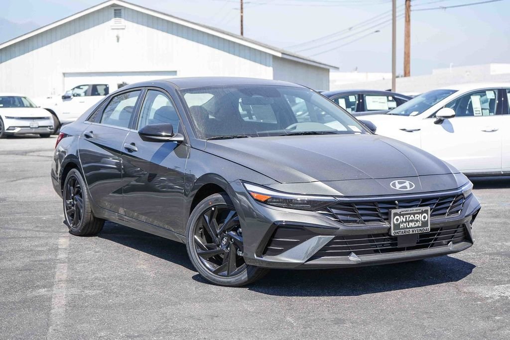 New 2026 Gray Hyundai SEL Sport image 2