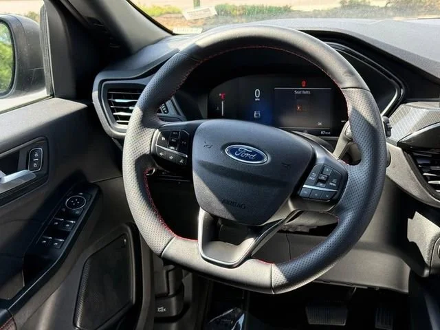 Used 2025 Gray Ford ST-Line image 10