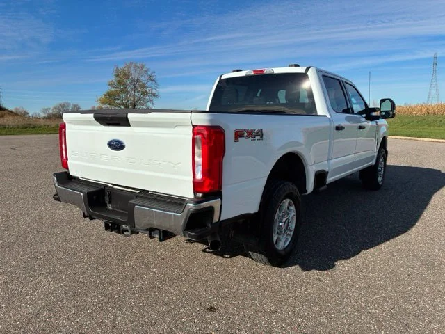 Used 2025 White Ford XLT image 8