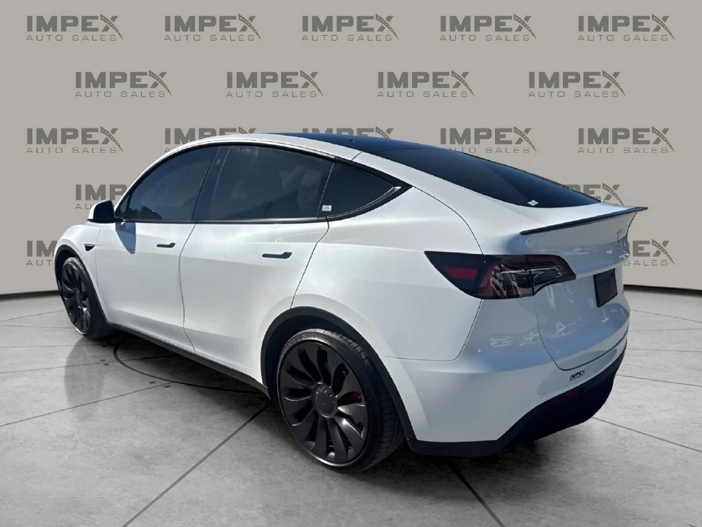Used 2022 White Tesla Performance image 3