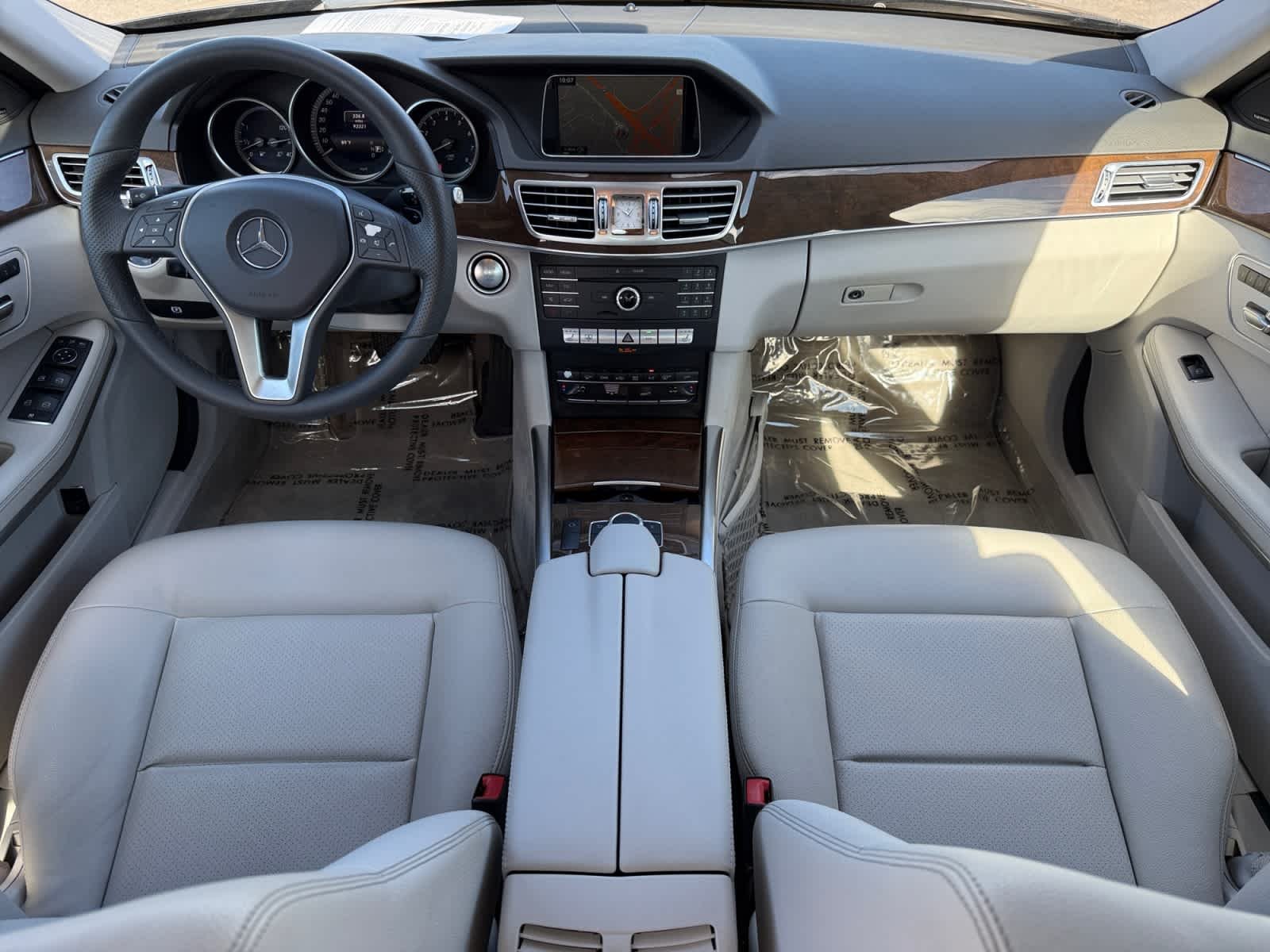 Used 2016 Steel Grey Metallic Mercedes-Benz E 350 Luxury image 11