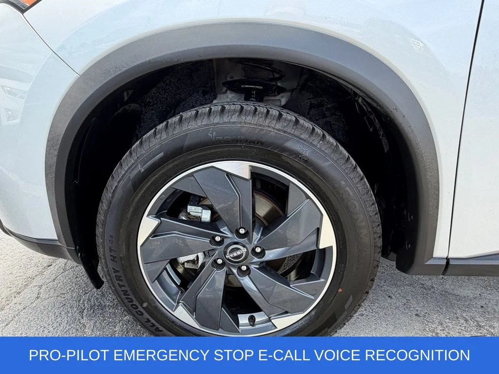Used 2025 Silver Nissan SV image 8