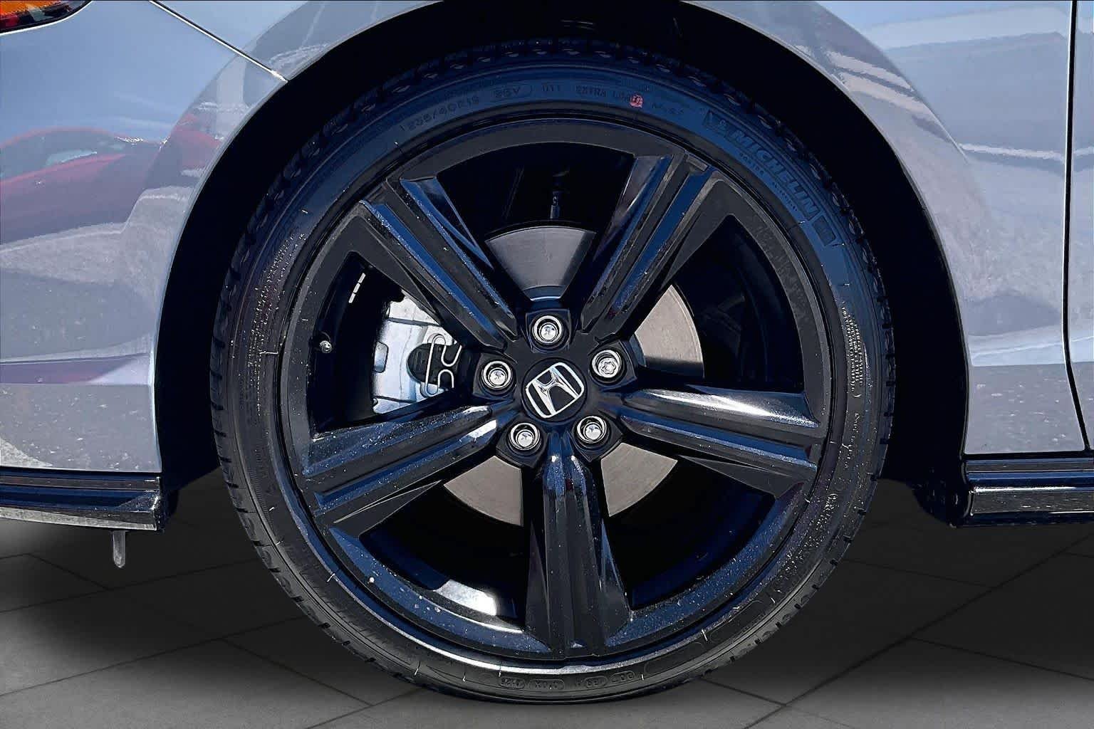 Used 2026 Urban Gray Pearl Honda Sport-L Hybrid image 11