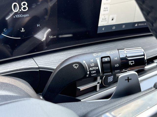 New 2026 Serenity White Hyundai Limited FWD image 27