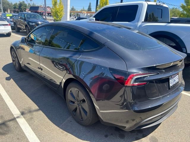 Used 2025  Tesla  image 6